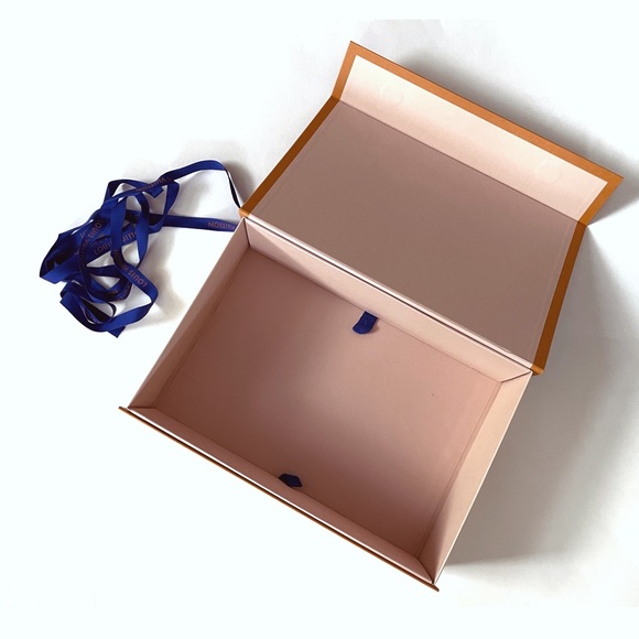 LV Louis Vuitton Box - Picture 2 of 2
